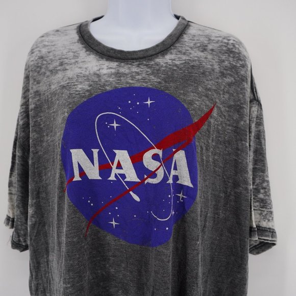 NASA NWT Men's Grey Acid Wash Short Sleeve Crew Neck Graphic T-Shirt Sz 2X - Picture 3 of 4